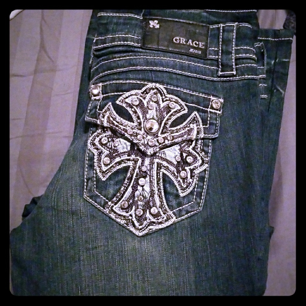 Boot cut jeans
